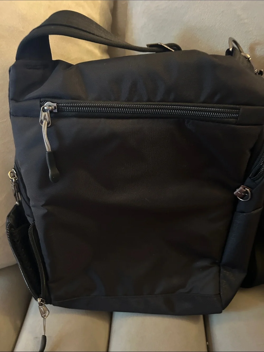 Travelon crossbody bag